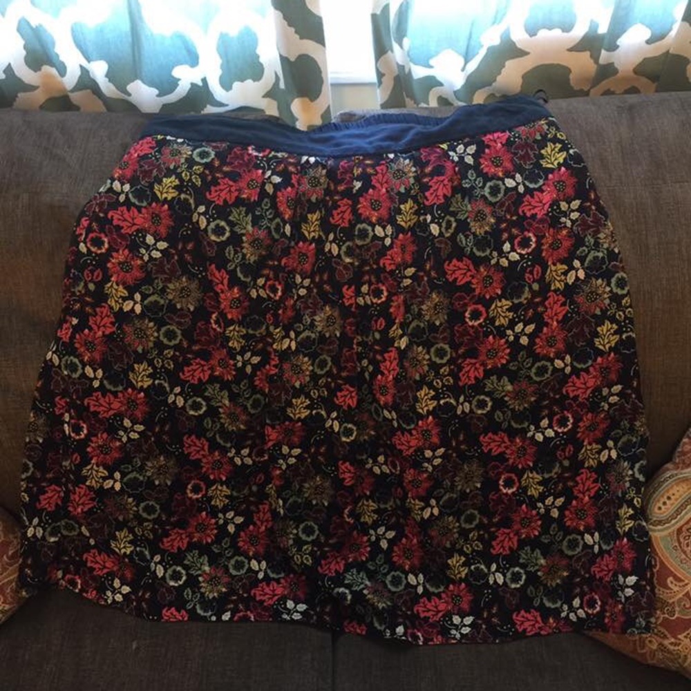 Triste (Gwynnie Bee Brand) Floral Plus 2X Skirt